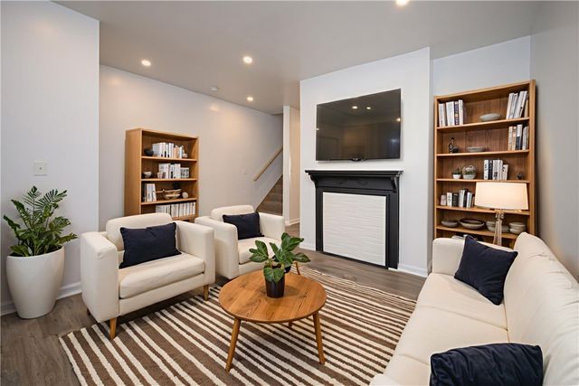 5344 Kincaid St, Garfield, PA 15224