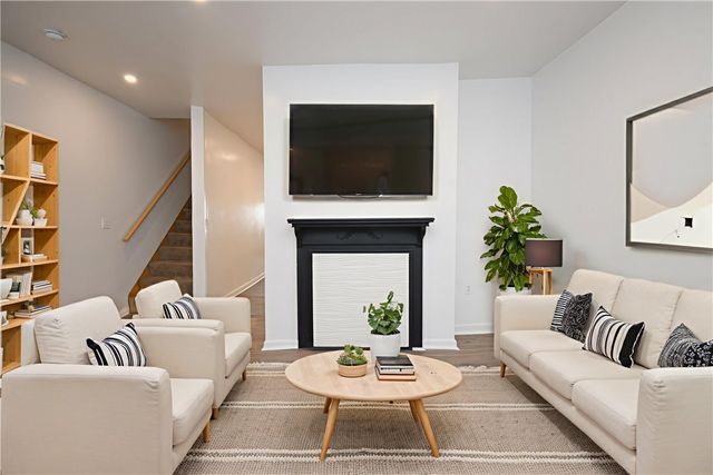 5344 Kincaid St, Garfield, PA 15224