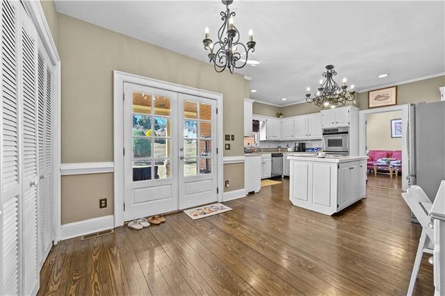 110 Amsterdam Drive SW, Lilburn, GA 30047