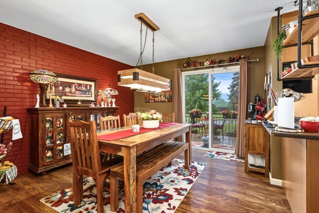 13769 Heather Hills Drive, Burnsville, MN 55337