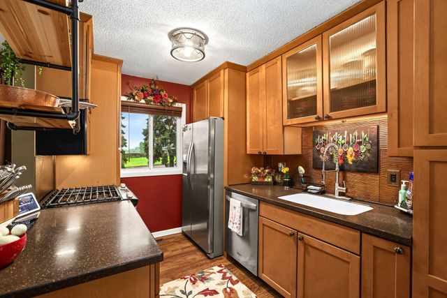 13769 Heather Hills Drive, Burnsville, MN 55337