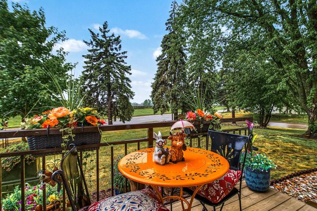 13769 Heather Hills Drive, Burnsville, MN 55337