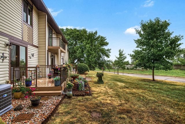 13769 Heather Hills Drive, Burnsville, MN 55337