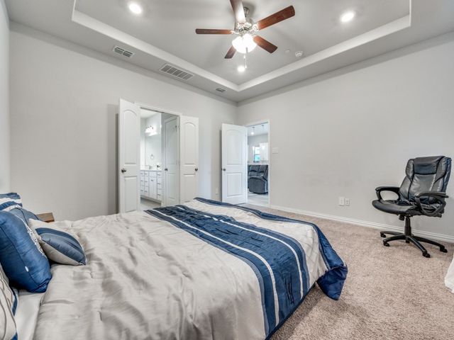 2094 Creekbluff Circle, Lewisville, TX 75010