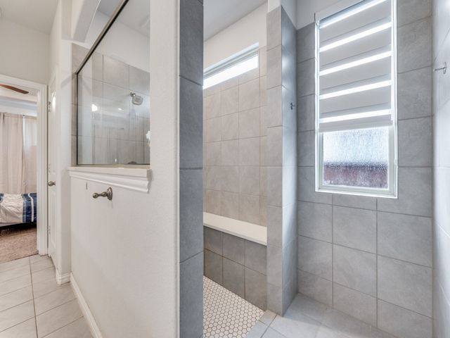 2094 Creekbluff Circle, Lewisville, TX 75010