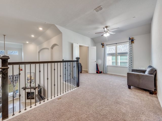 2094 Creekbluff Circle, Lewisville, TX 75010
