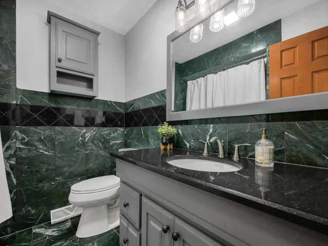 3412 Creek Road, Sunbury, OH 43074