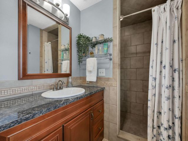 3412 Creek Road, Sunbury, OH 43074