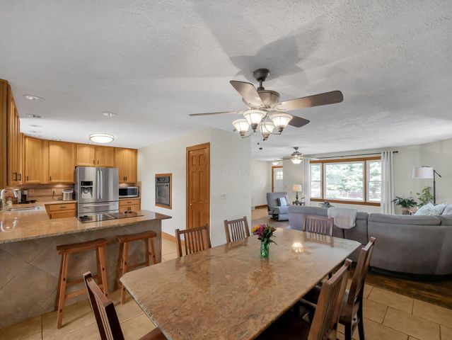 3412 Creek Road, Sunbury, OH 43074