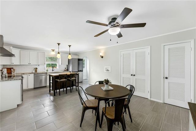 607 S Elm Street, Louisburg, KS 66053