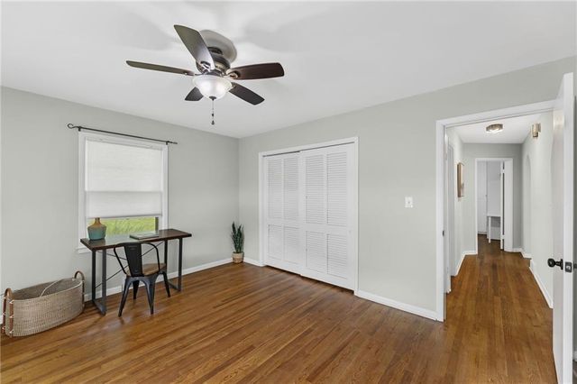 607 S Elm Street, Louisburg, KS 66053