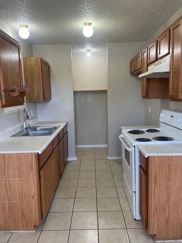 304 81st Street, UNIT 1, Lubbock, TX 79404