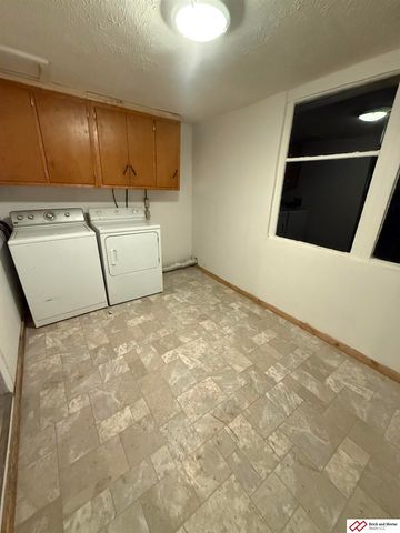 1419 Grant Street, Beatrice, NE 68310