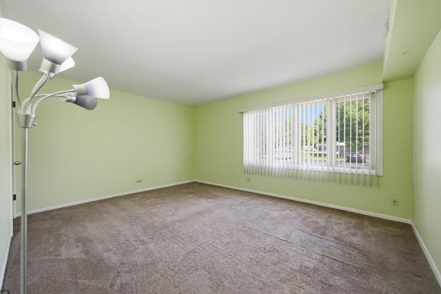 12720 CARRIAGE Lane F1, Crestwood, IL 60418