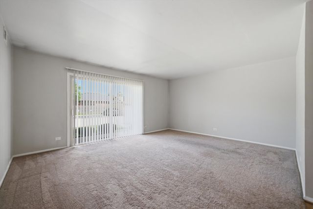 12720 CARRIAGE Lane F1, Crestwood, IL 60418