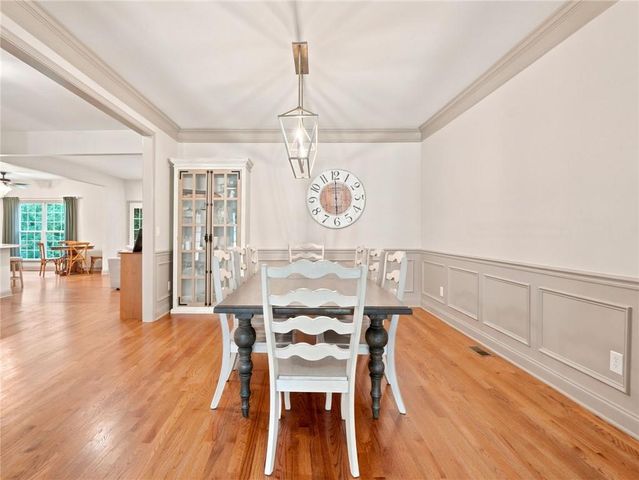 1038 Boxwood Lane, Canton, GA 30114