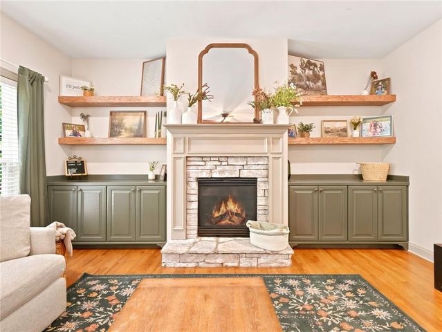 1038 Boxwood Lane, Canton, GA 30114