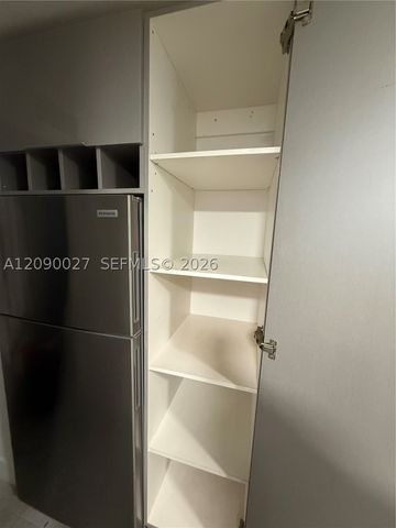 2020 Washington St 3, Hollywood, FL 33020