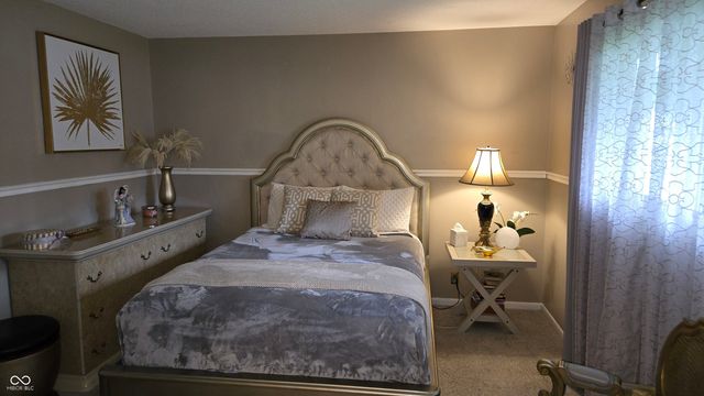 8221 Orchid Lane, Indianapolis, IN 46219