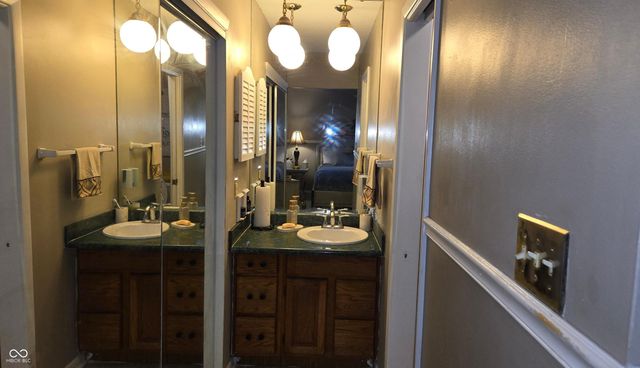 8221 Orchid Lane, Indianapolis, IN 46219
