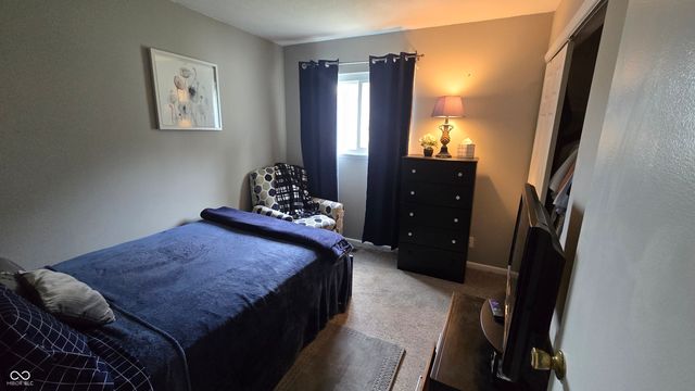 8221 Orchid Lane, Indianapolis, IN 46219