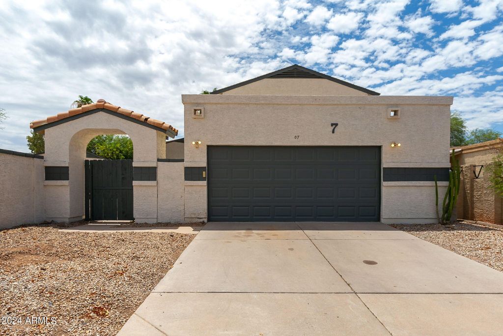 619 E Jensen Street 7, Mesa, AZ 85203