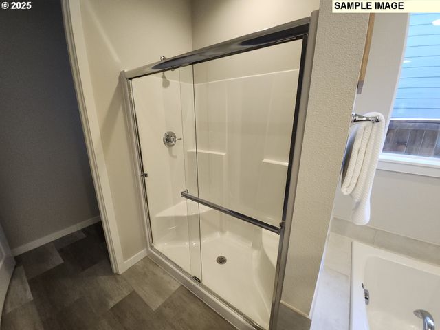 717 Magnolia Ave, Woodburn, OR 97071