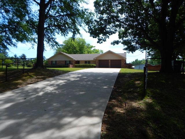 3035 ARROWWOOD RD., Gilmer, TX 75644