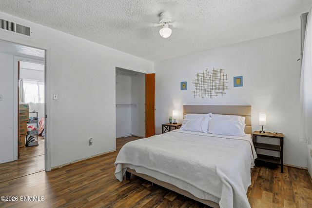 1827 Ash Avenue, Las Cruces, NM 88001