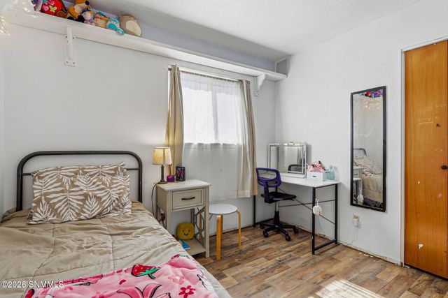 1827 Ash Avenue, Las Cruces, NM 88001