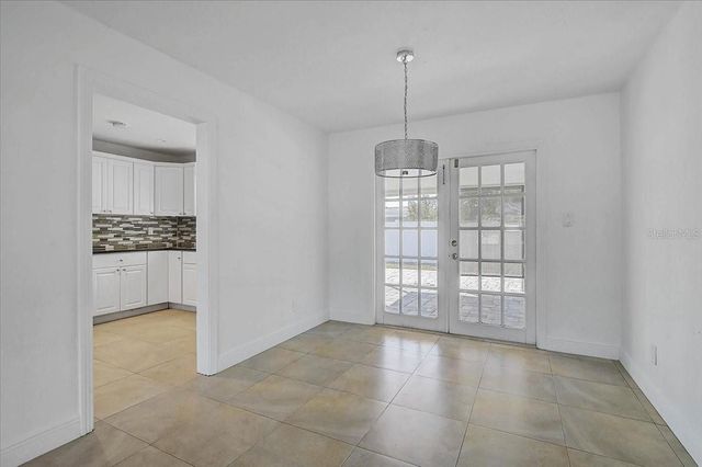 2866 LOUISE STREET, Sarasota, FL 34237