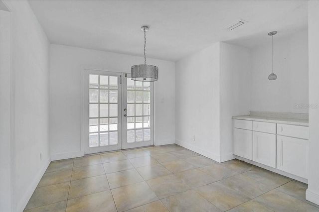 2866 LOUISE STREET, Sarasota, FL 34237