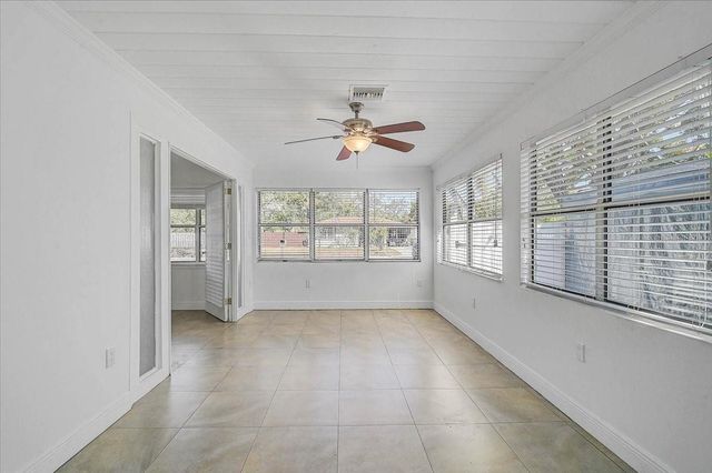 2866 LOUISE STREET, Sarasota, FL 34237