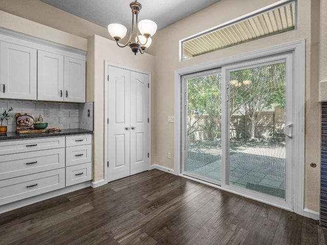 1118 Buckbrush Dr, Folsom, CA 95630