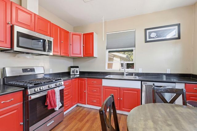 1218 S Almaden Avenue, San Jose, CA 95110