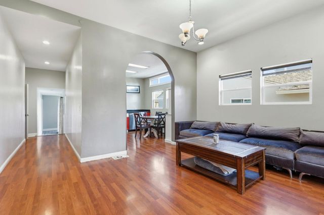 1218 S Almaden Avenue, San Jose, CA 95110