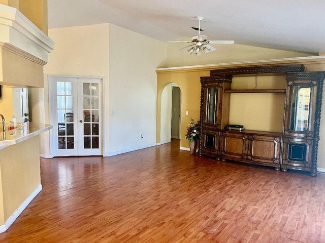 3208 SAWGRASS CREEK CIRCLE, St Cloud, FL 34772