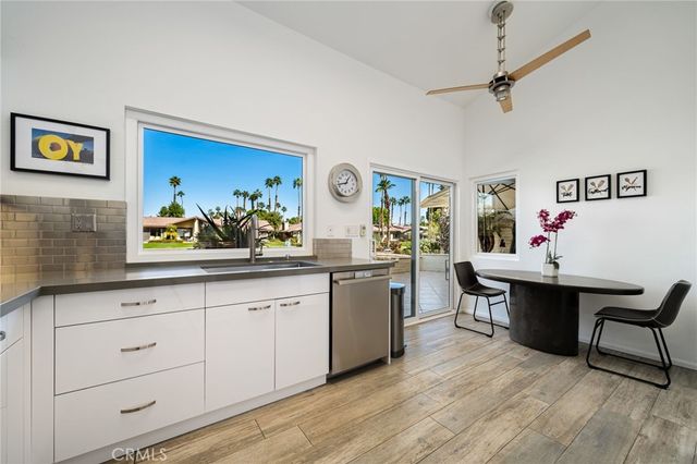 84 Running Springs, Palm Desert, CA 92211