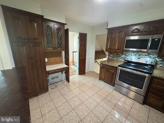 112 OLD MILL DR, Camp Hill, PA 17011