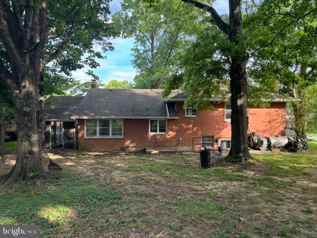 112 OLD MILL DR, Camp Hill, PA 17011