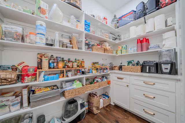 161 Ella Kate, Longview, TX 75605