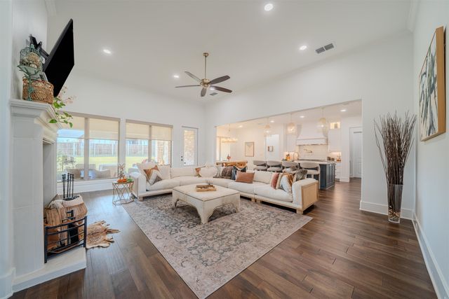 161 Ella Kate, Longview, TX 75605