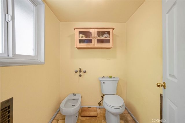 23939 Califa Street, Woodland Hills, CA 91367
