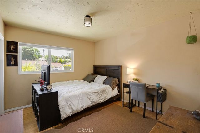 23939 Califa Street, Woodland Hills, CA 91367