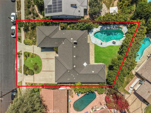 23939 Califa Street, Woodland Hills, CA 91367