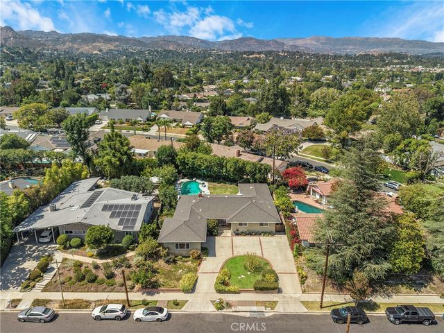 23939 Califa Street, Woodland Hills, CA 91367