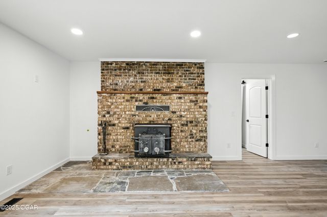 12807 Larissa Lane, Neosho, MO 64850