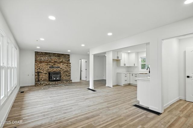 12807 Larissa Lane, Neosho, MO 64850
