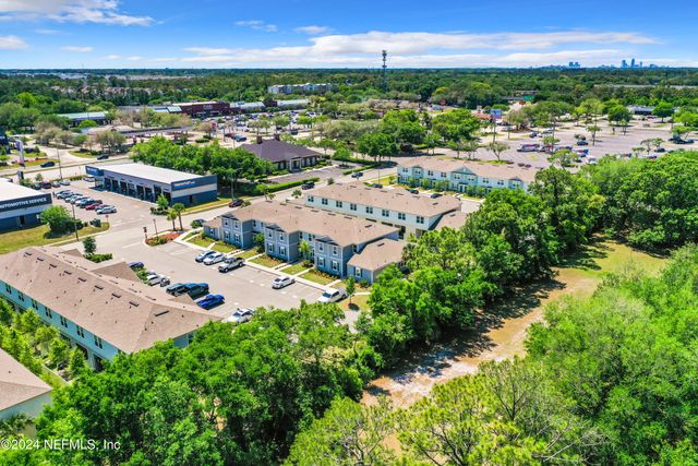 2839 BLACK BUCK Circle, Jacksonville, FL 32225