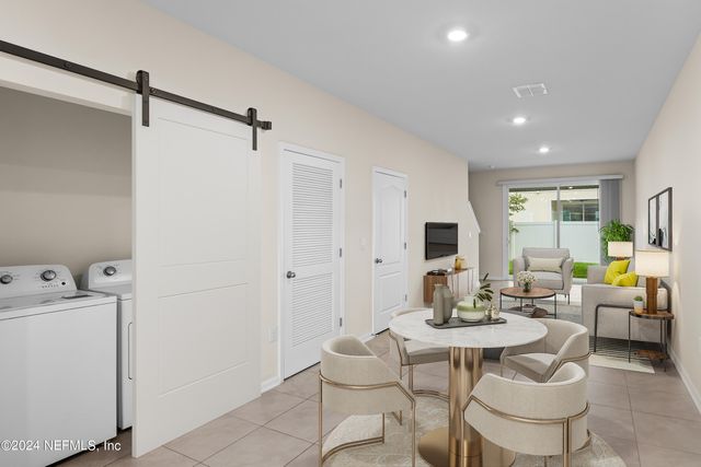 2839 BLACK BUCK Circle, Jacksonville, FL 32225